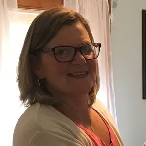 Meet your Posher, Beth